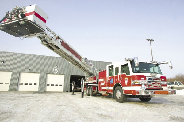 Large Boom Lift Vehicle For Firefighting